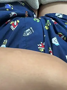 haruki 18old online show from 11/17/25, 02:12