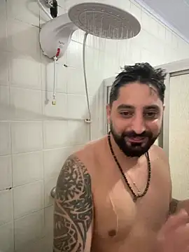 Snapshot of Sedutor69- chatting on 10/21/25, 03:35 Sedutor69- online show from 10/21/25, 03:35