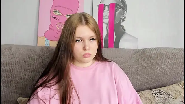 Musegirl online show from 11/16/25, 08:31