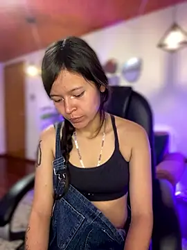 Ninfa pink online show from 01/10/26, 07:48