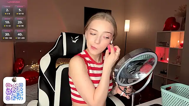 EvaPeace online show from 02/14/26, 08:05