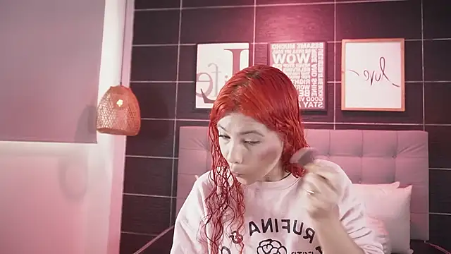 Thalia Karlson online show from 02/10/26, 12:42