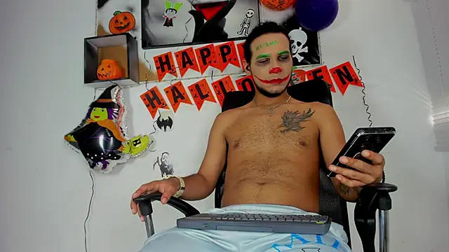 Snapshot of jhapsson_wong chatting on 10/31/25, 03:24 jhapsson wong online show from 10/31/25, 03:24