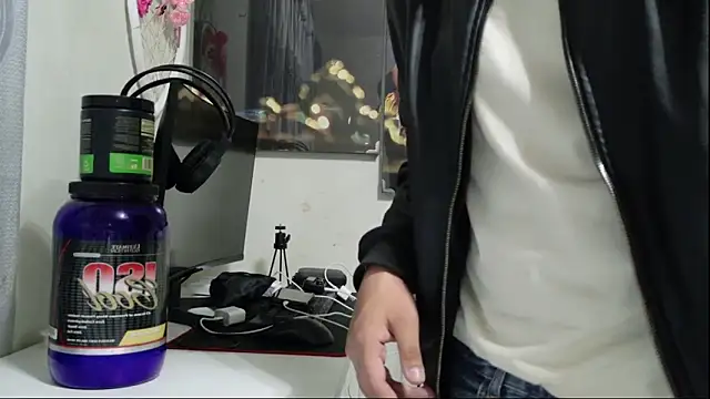  sucioguapo online show from 10/17/25, 06:27
