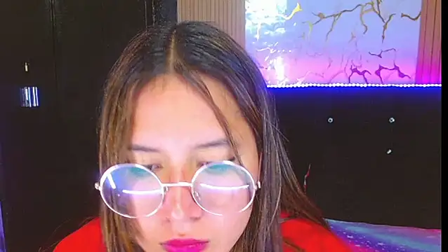 tinibunny online show from 10/31/25, 07:59