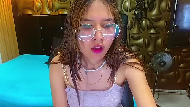 tinibunny online show from 11/27/25, 07:27