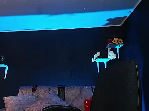 Liastark online show from 11/15/25, 03:19