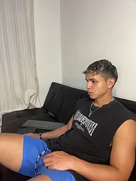 mirallesandbig online show from 12/13/25, 11:10