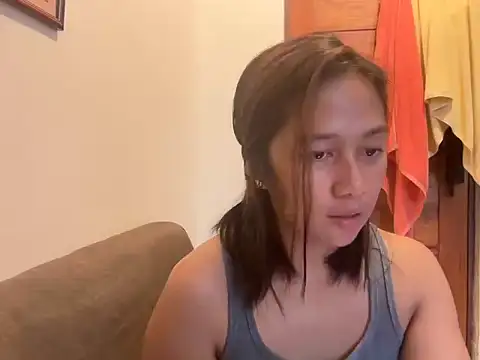 Snapshot of magandangpilipina chatting on 07/12/26, 10:12 magandangpilipina online show from 07/12/26, 10:12