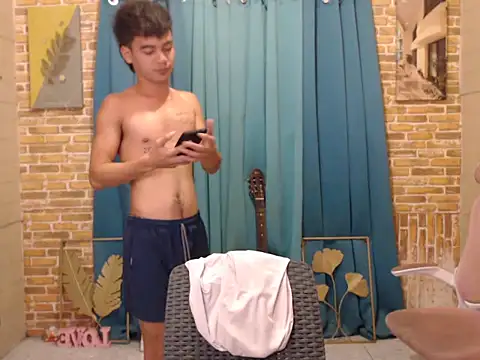 boy raphael online show from 11/01/25, 09:55