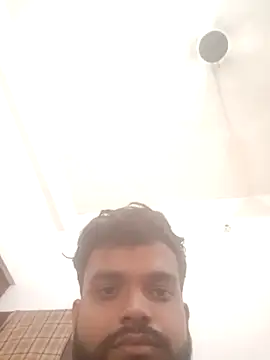 Snapshot of bold-show-couple chatting on 10/14/25, 04:46 bold-show-couple online show from 10/14/25, 04:46