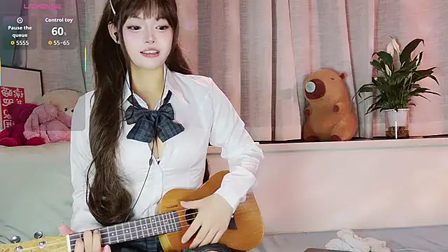 Dancing-pao online show from 10/27/25, 03:49