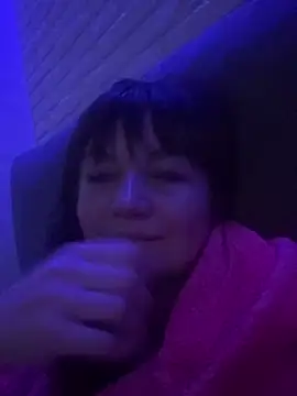 Butterfly8385 online show from 11/21/25, 09:13