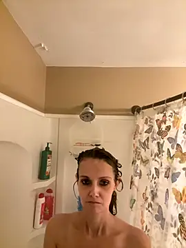 Brooklyn1987 online show from 10/17/25, 06:38