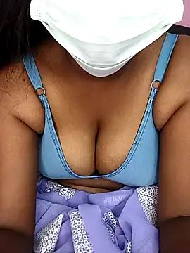 Snapshot of Marathi_mahi1 chatting on 10/28/25, 04:09 Marathi mahi1 online show from 10/28/25, 04:09