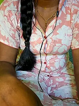 Snapshot of tamil_kanaka chatting on 05/10/26, 11:59 tamil kanaka online show from 05/10/26, 11:59