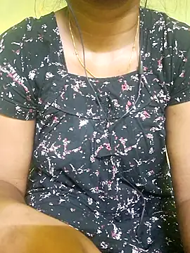 Snapshot of tamil_kanaka chatting on 05/12/26, 05:48 tamil kanaka online show from 05/12/26, 05:48