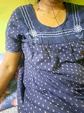 Snapshot of tamil_kanaka chatting on 06/14/26, 02:24 tamil kanaka online show from 06/14/26, 02:24