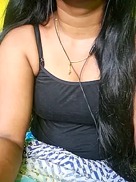 Snapshot of tamil_kanaka chatting on 07/16/26, 03:51 tamil kanaka online show from 07/16/26, 03:51