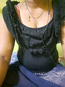 Snapshot of tamil_kanaka chatting on 07/18/26, 10:46 tamil kanaka online show from 07/18/26, 10:46