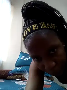 Snapshot of Trishabitch77 chatting on 10/11/25, 12:36 Trishabitch77 online show from 10/11/25, 12:36