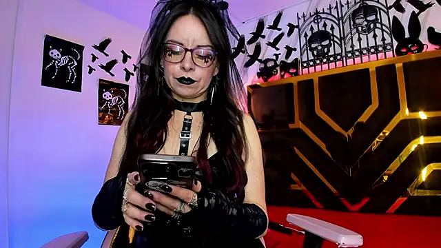 Evangelinejoness  online show from 10/31/25, 11:55