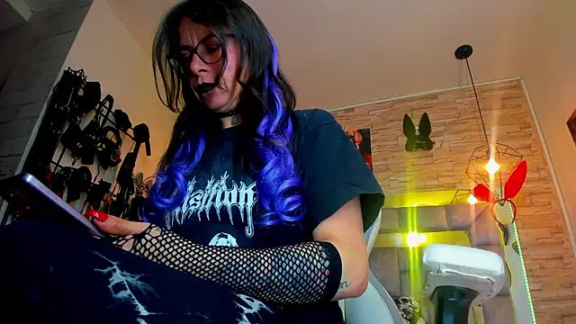 Evangelinejoness  online show from 04/08/26, 11:43