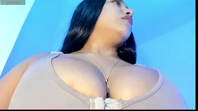 Snapshot of mis-violetha chatting on 05/24/26, 12:04 mis-violetha online show from 05/24/26, 12:04