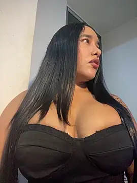 Snapshot of mis-violetha chatting on 06/09/26, 03:07 mis-violetha online show from 06/09/26, 03:07