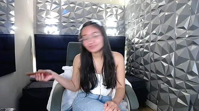  kita online show from 11/21/25, 02:16