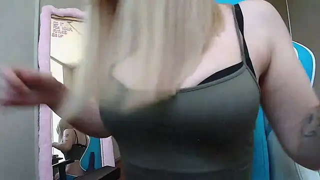 LizzyCumm online show from 03/12/26, 09:37