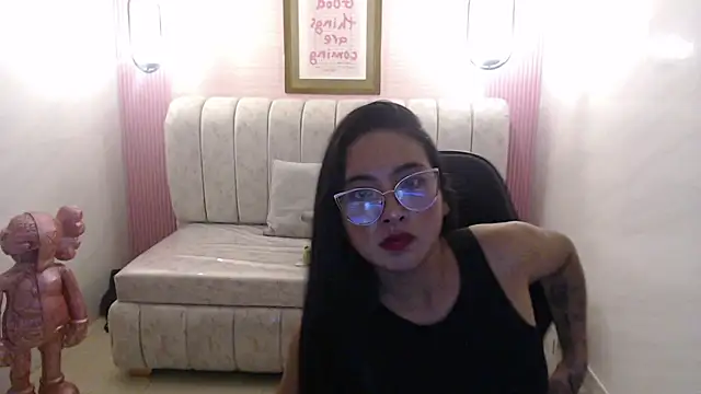 danna sweet s online show from 10/23/25, 08:51