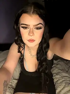 StarKatzz online show from 10/13/25, 02:55