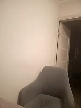 Snapshot of Ambika_beauty chatting on 02/05/26, 10:36 Ambika beauty online show from 02/05/26, 10:36