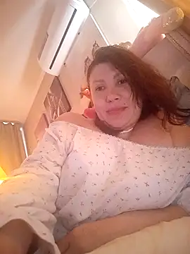 Snapshot of Ambika_beauty chatting on 02/10/26, 01:59 Ambika beauty online show from 02/10/26, 01:59