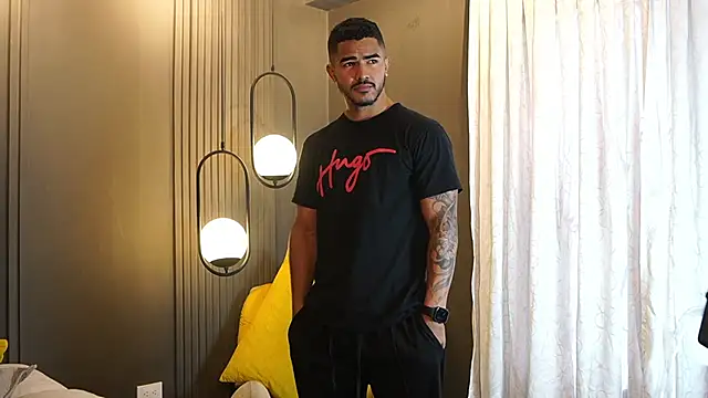 Reik Vonn online show from 12/21/25, 12:56