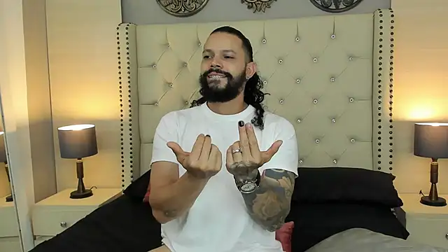 AlukardBig online show from 10/29/25, 08:32