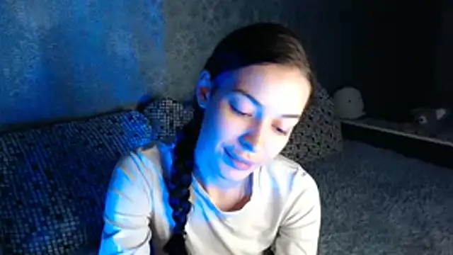 Daphne Darkthorn online show from 11/14/25, 02:27