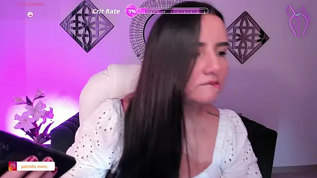 Gabriella evans  online show from 11/30/25, 07:45