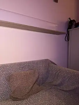 xSlavicDollx online show from 10/25/25, 01:02