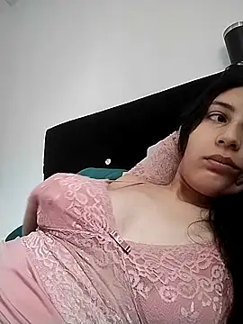 Thaila-Aurora online show from 10/26/25, 02:23