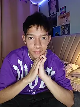 heyy noah11 online show from 07/14/26, 12:24