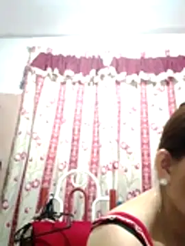 Snapshot of merr_ann123 chatting on 04/27/26, 11:52 merr ann123 online show from 04/27/26, 11:52