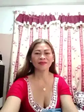 Snapshot of merr_ann123 chatting on 05/13/26, 10:17 merr ann123 online show from 05/13/26, 10:17