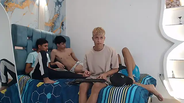 EMPIRE BOYS1 online show from 03/27/26, 07:13