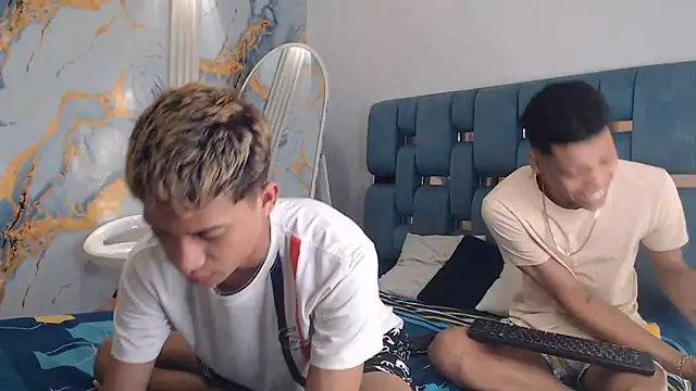 EMPIRE BOYS1 online show from 05/22/26, 07:30