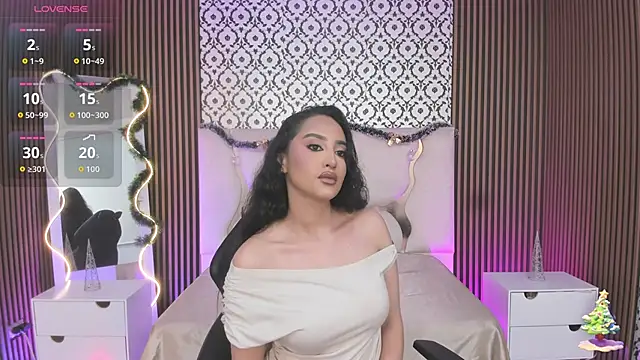 BEELLA TAY1 online show from 11/23/25, 12:27