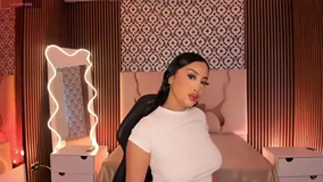 BEELLA TAY1 online show from 03/31/26, 12:27