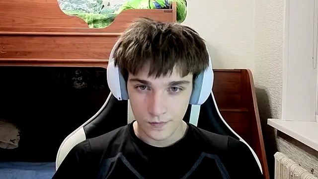 sweeetangeel online show from 11/17/25, 06:35