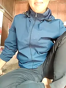 Yanmey online show from 10/12/25, 03:05